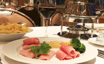 Fondue chinoise de la veille du Nouvel An Fondue chinoise de la veille du Nouvel An
