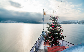 Weihnachtsfeier mit Glanz