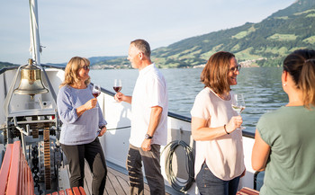 Wine & Dine mit Dampf Wine & Dine mit Dampf