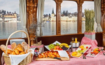 Brunch Cruise Brunch Cruise