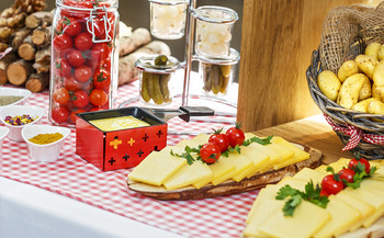 Croisière Raclette à la Saint-Sylvestre Croisière Raclette à la Saint-Sylvestre