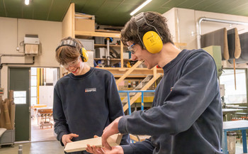 Lehre bei der Shiptec AG Lehre bei der Shiptec AG